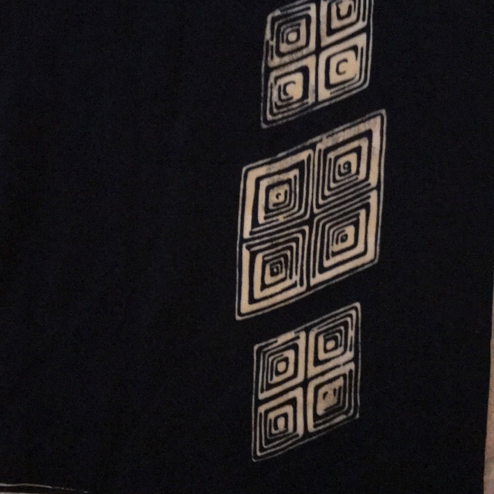 Scarf - Picture 4 of 4